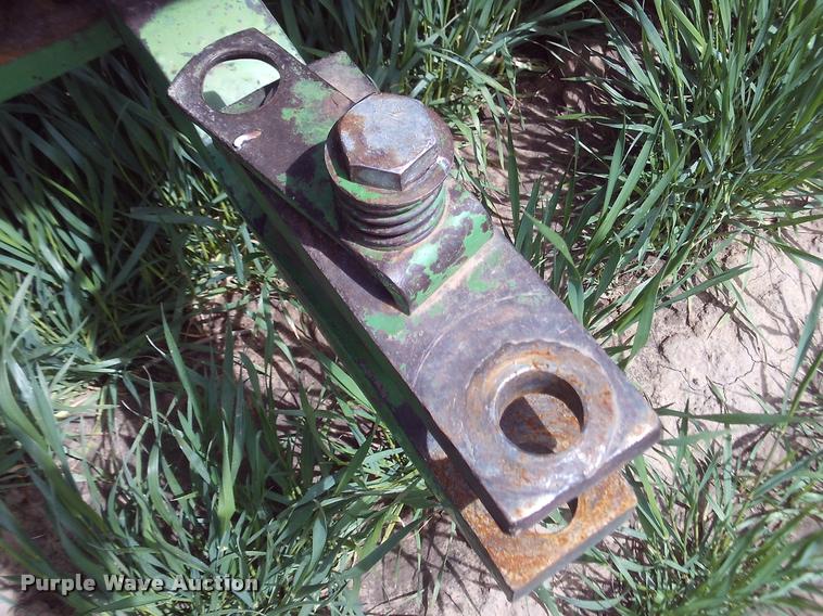 image for item DA6042 1981 John Deere 4640P tractor