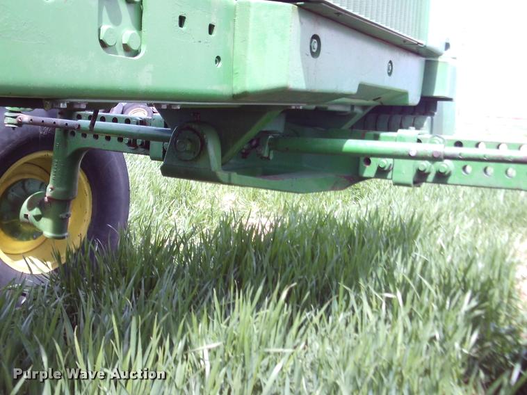 image for item DA6042 1981 John Deere 4640P tractor