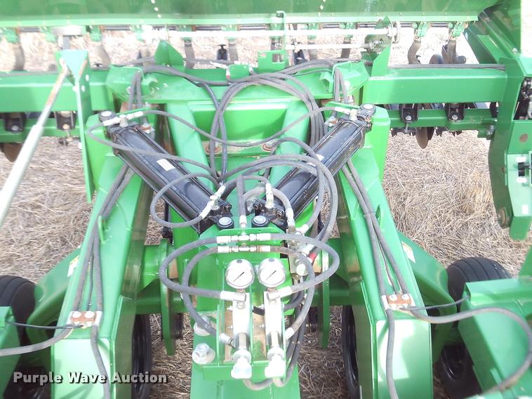 image for item DA6049 2003 Great Plains 3S-3000361003 grain drill