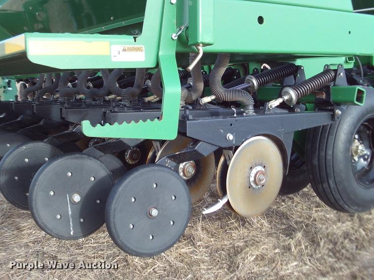 image for item DA6049 2003 Great Plains 3S-3000361003 grain drill