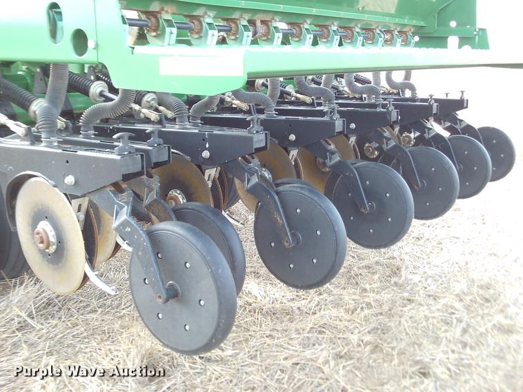 image for item DA6049 2003 Great Plains 3S-3000361003 grain drill