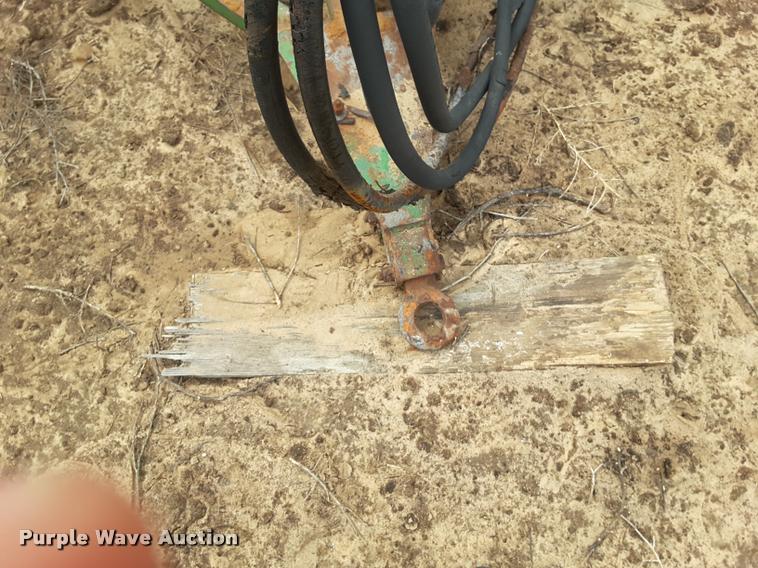 image for item DA6063 John Deere LZ 812 hoe grain drill