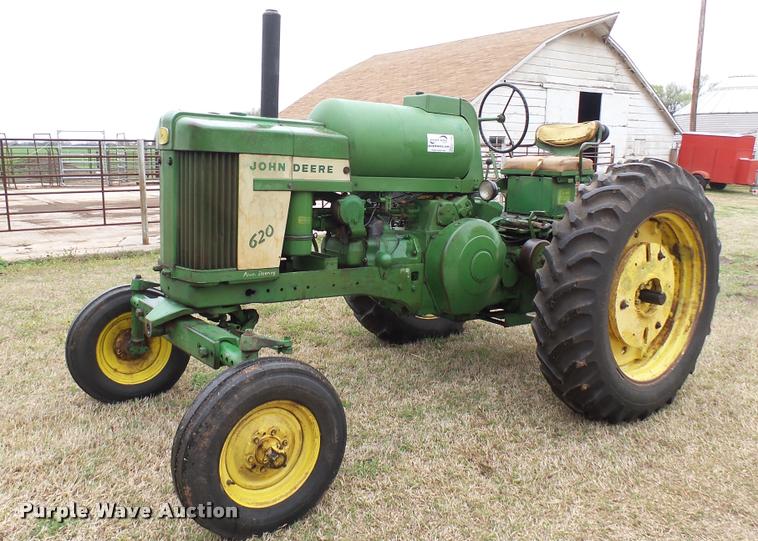 image for item DA7750 John Deere 620 tractor