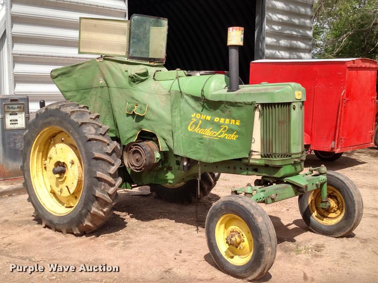 image for item DA7750 John Deere 620 tractor