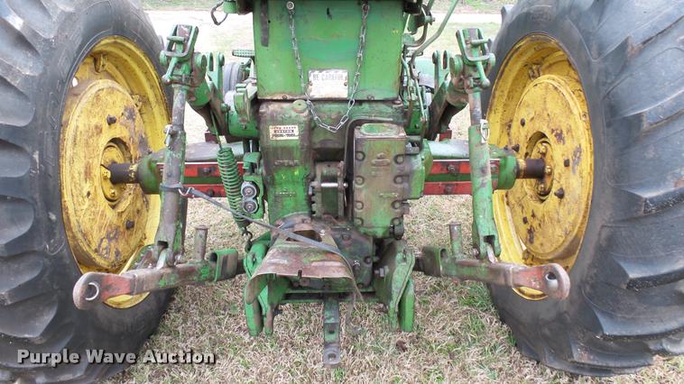 image for item DA7750 John Deere 620 tractor