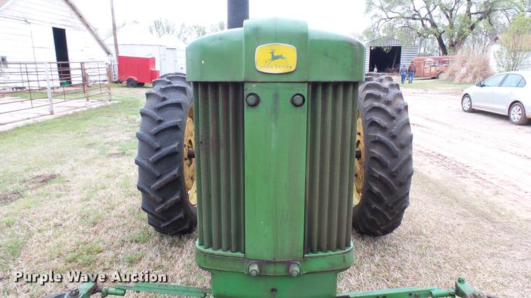 image for item DA7750 John Deere 620 tractor