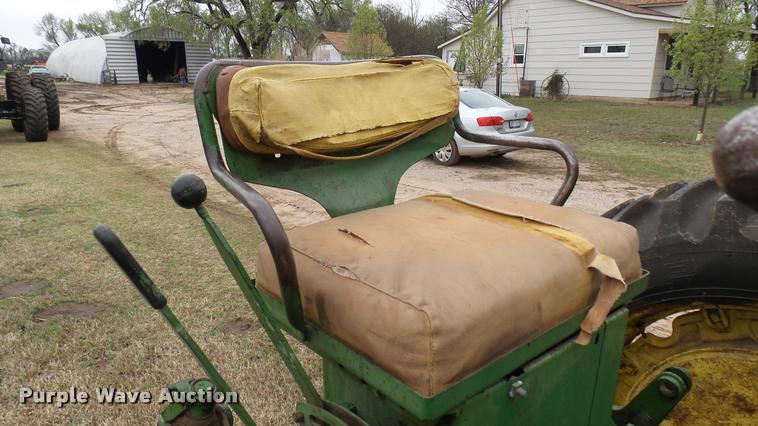 image for item DA7750 John Deere 620 tractor