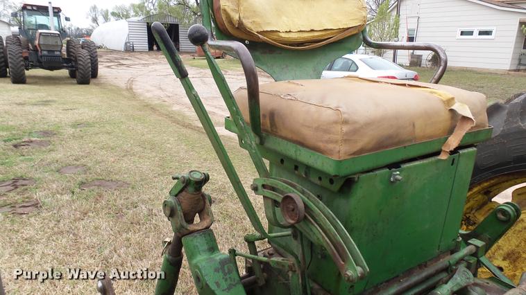 image for item DA7750 John Deere 620 tractor