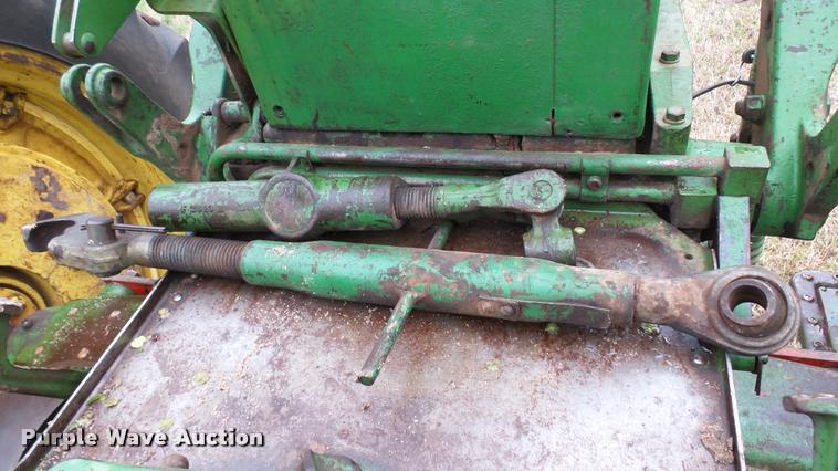 image for item DA7750 John Deere 620 tractor