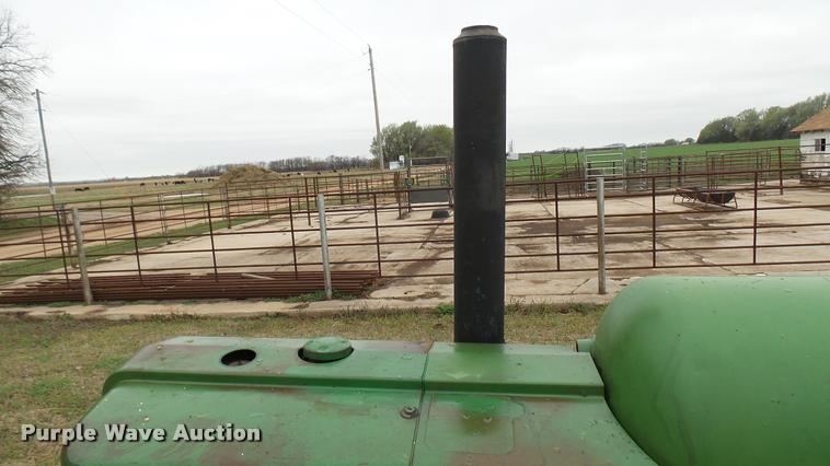 image for item DA7750 John Deere 620 tractor