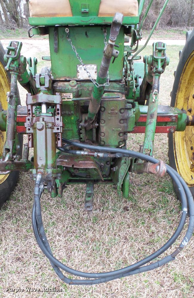 image for item DA7750 John Deere 620 tractor