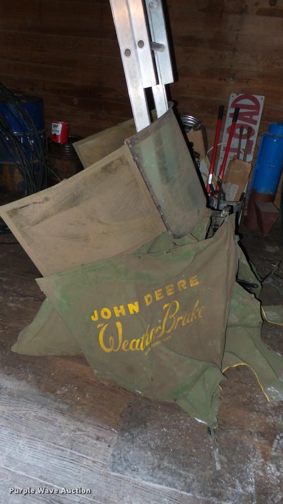 image for item DA7750 John Deere 620 tractor
