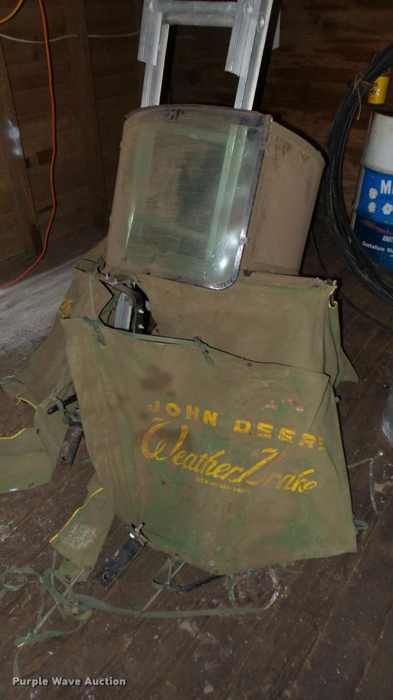 image for item DA7750 John Deere 620 tractor