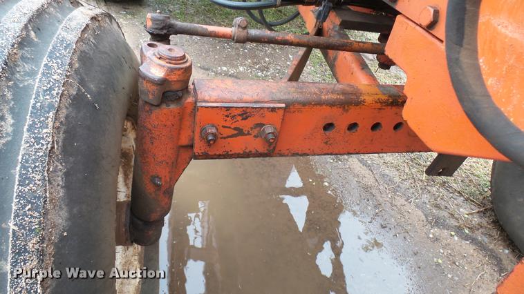 image for item DA7752 Allis Chalmers One-Ninety XT tractor