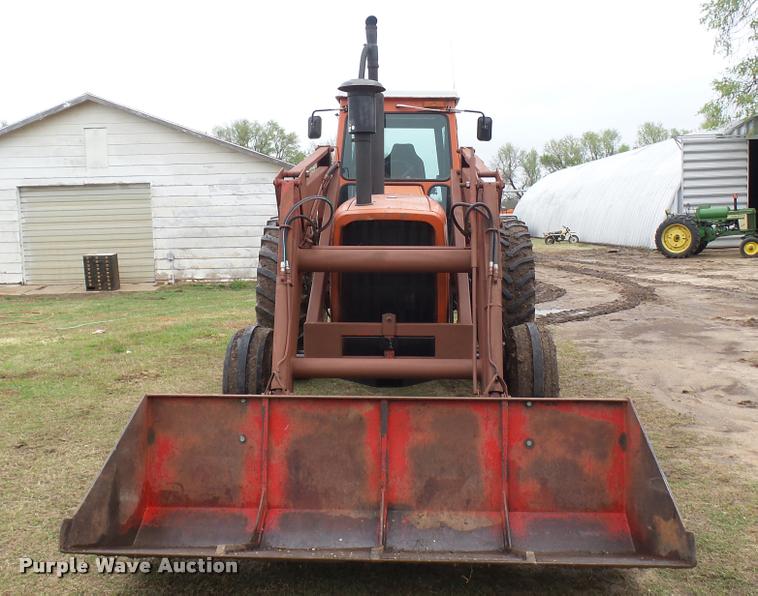 image for item DA7753 1979 Allis Chalmers 7045 tractor