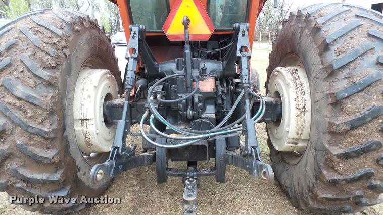 image for item DA7753 1979 Allis Chalmers 7045 tractor
