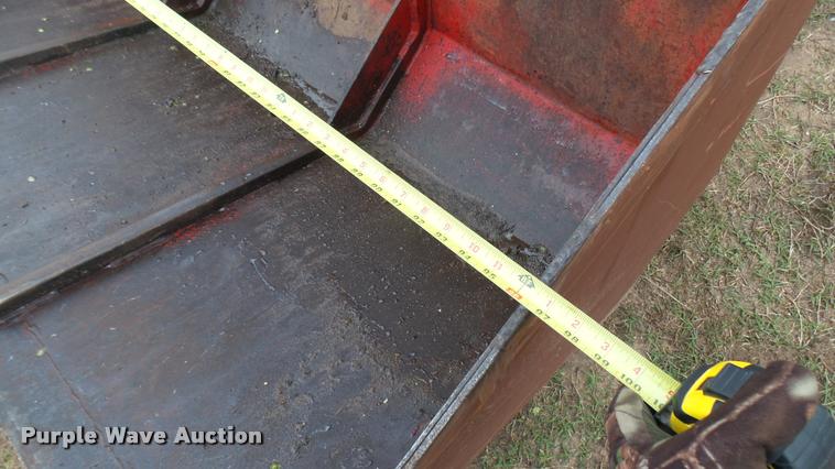 image for item DA7753 1979 Allis Chalmers 7045 tractor