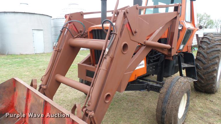 image for item DA7753 1979 Allis Chalmers 7045 tractor