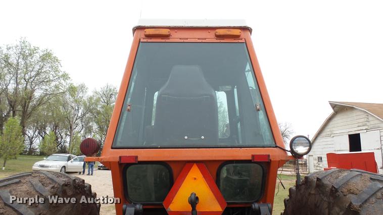 image for item DA7753 1979 Allis Chalmers 7045 tractor