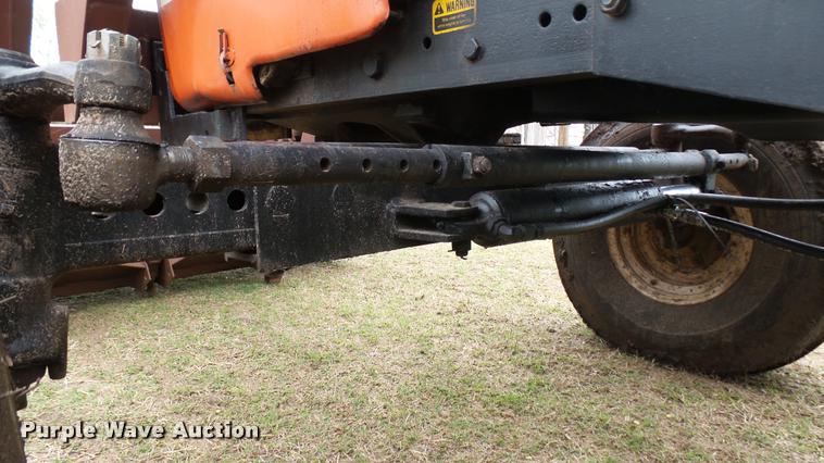 image for item DA7753 1979 Allis Chalmers 7045 tractor