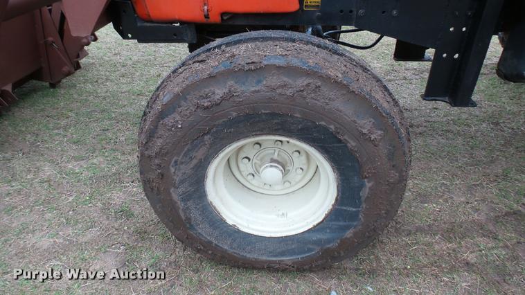 image for item DA7753 1979 Allis Chalmers 7045 tractor