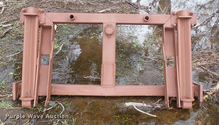 image for item DA7753 1979 Allis Chalmers 7045 tractor