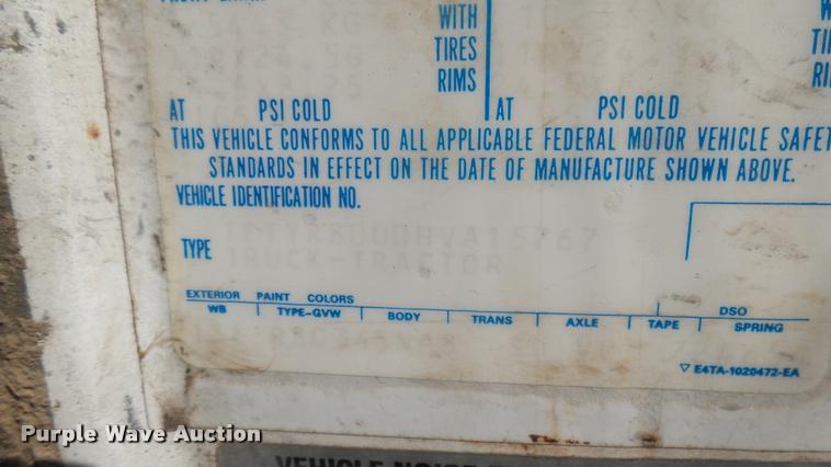 image for item DA7767 1987 Ford L8000 feed mixer truck