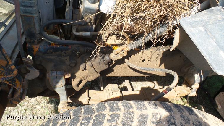 image for item DA7767 1987 Ford L8000 feed mixer truck