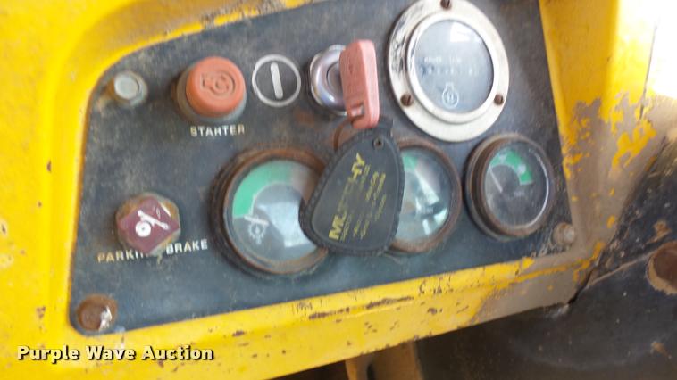 image for item DA7770 1976 John Deere 644B wheel loader