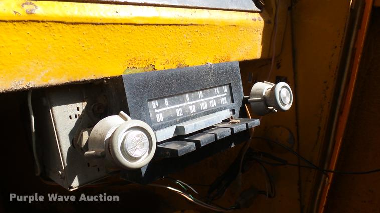 image for item DA7770 1976 John Deere 644B wheel loader