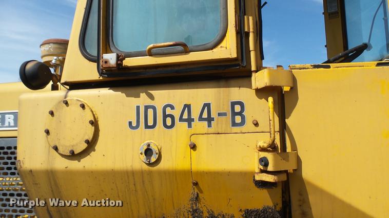 image for item DA7770 1976 John Deere 644B wheel loader