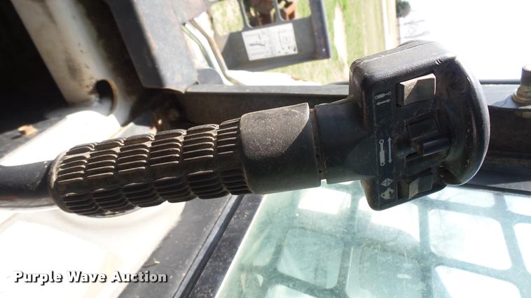 image for item DA7771 2005 Bobcat S175 skid steer