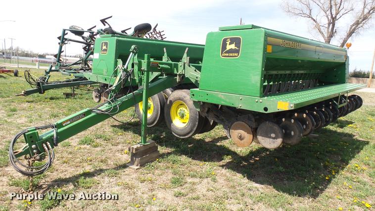 image for item DA7785 John Deere 455 grain drill