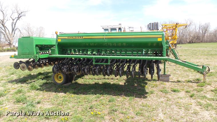 image for item DA7785 John Deere 455 grain drill