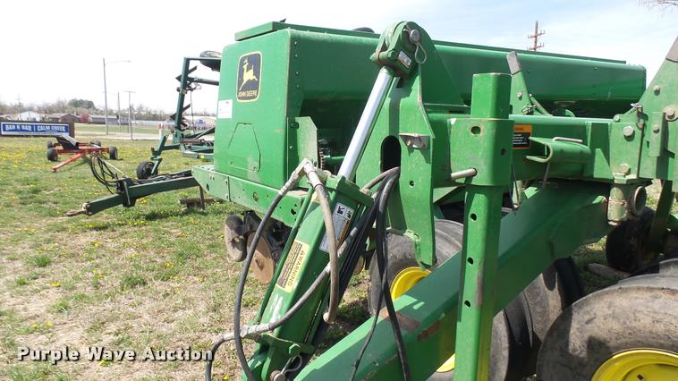 image for item DA7785 John Deere 455 grain drill
