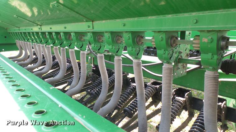 image for item DA7785 John Deere 455 grain drill