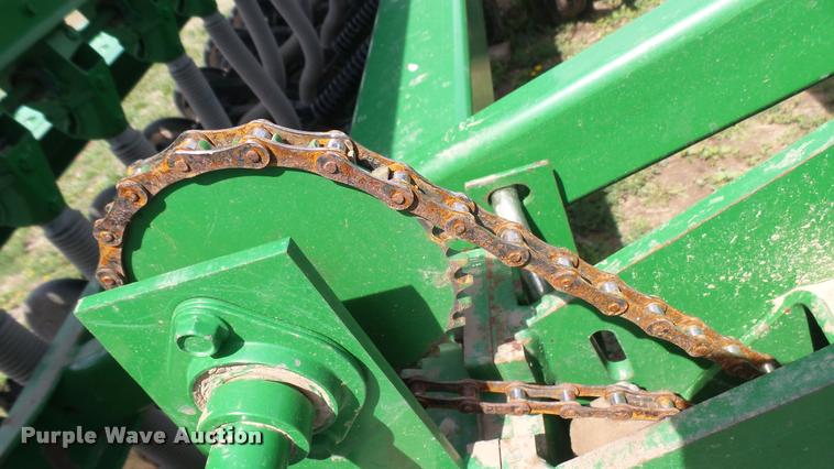 image for item DA7785 John Deere 455 grain drill