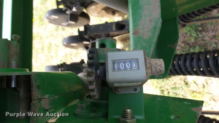 image for item DA7785 John Deere 455 grain drill