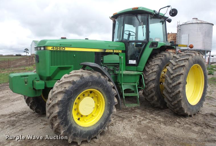 image for item DA8017 1992 John Deere 4960 MFWD tractor