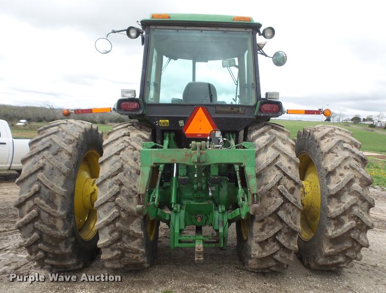 image for item DA8017 1992 John Deere 4960 MFWD tractor