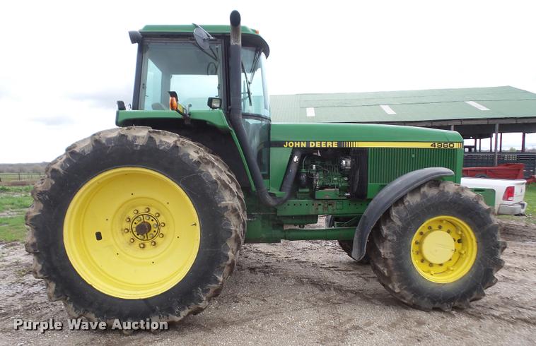 image for item DA8017 1992 John Deere 4960 MFWD tractor