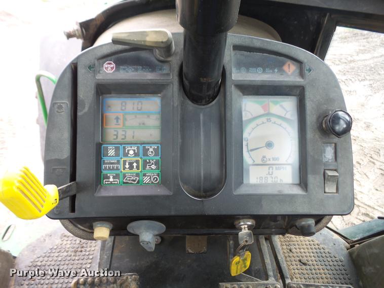 image for item DA8017 1992 John Deere 4960 MFWD tractor