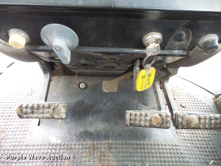 image for item DA8017 1992 John Deere 4960 MFWD tractor