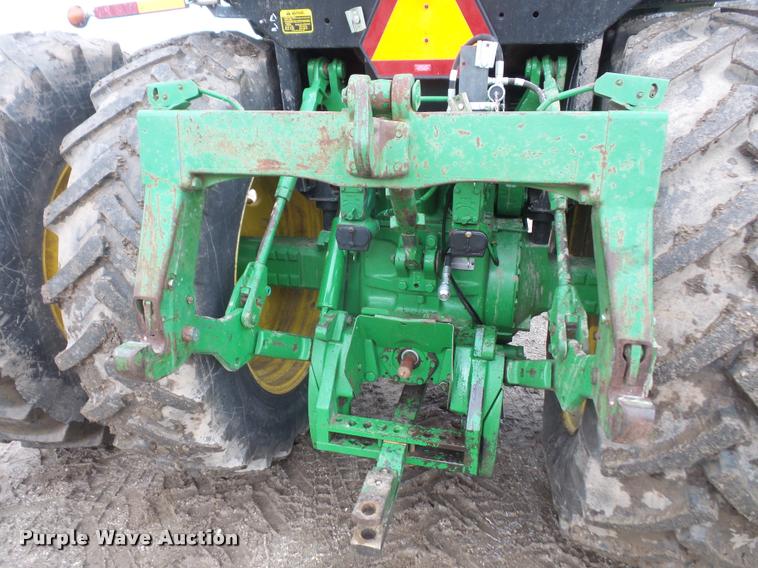 image for item DA8017 1992 John Deere 4960 MFWD tractor