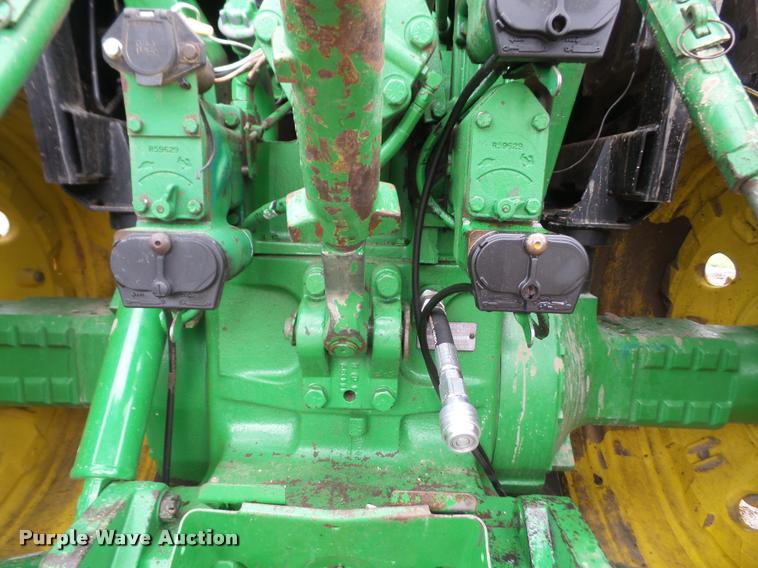image for item DA8017 1992 John Deere 4960 MFWD tractor