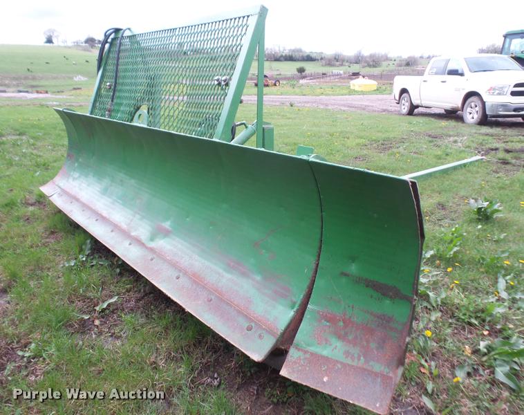 image for item DA8050 John Deere dozer blade