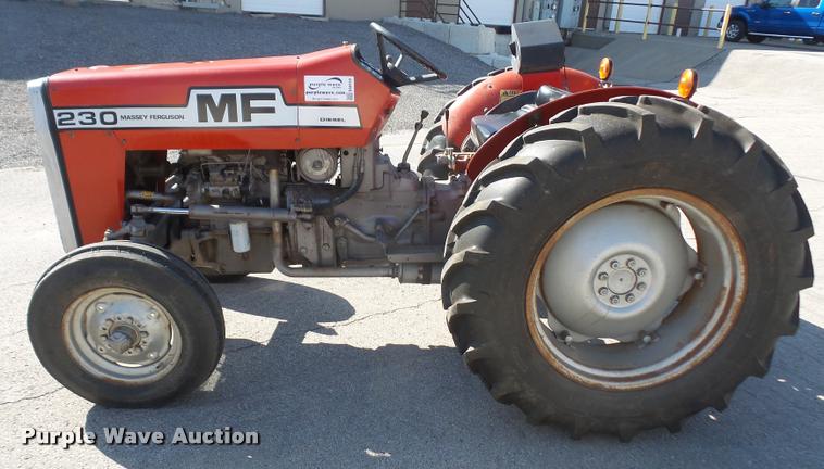 image for item DA8059 1982 Massey-Ferguson 230 tractor