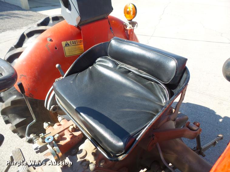 image for item DA8059 1982 Massey-Ferguson 230 tractor