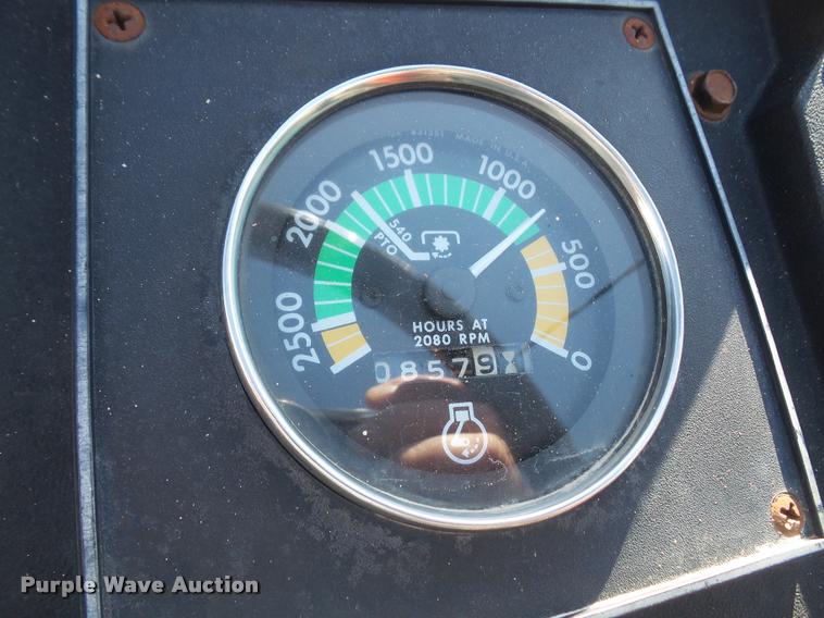 image for item DA8059 1982 Massey-Ferguson 230 tractor