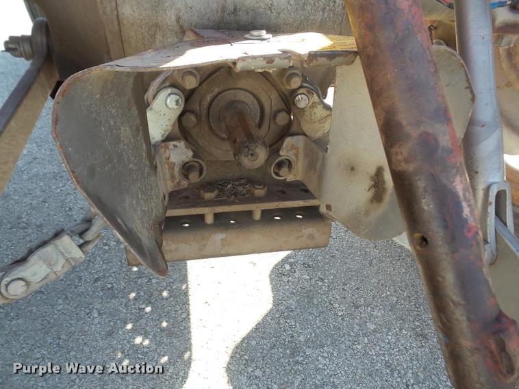 image for item DA8059 1982 Massey-Ferguson 230 tractor